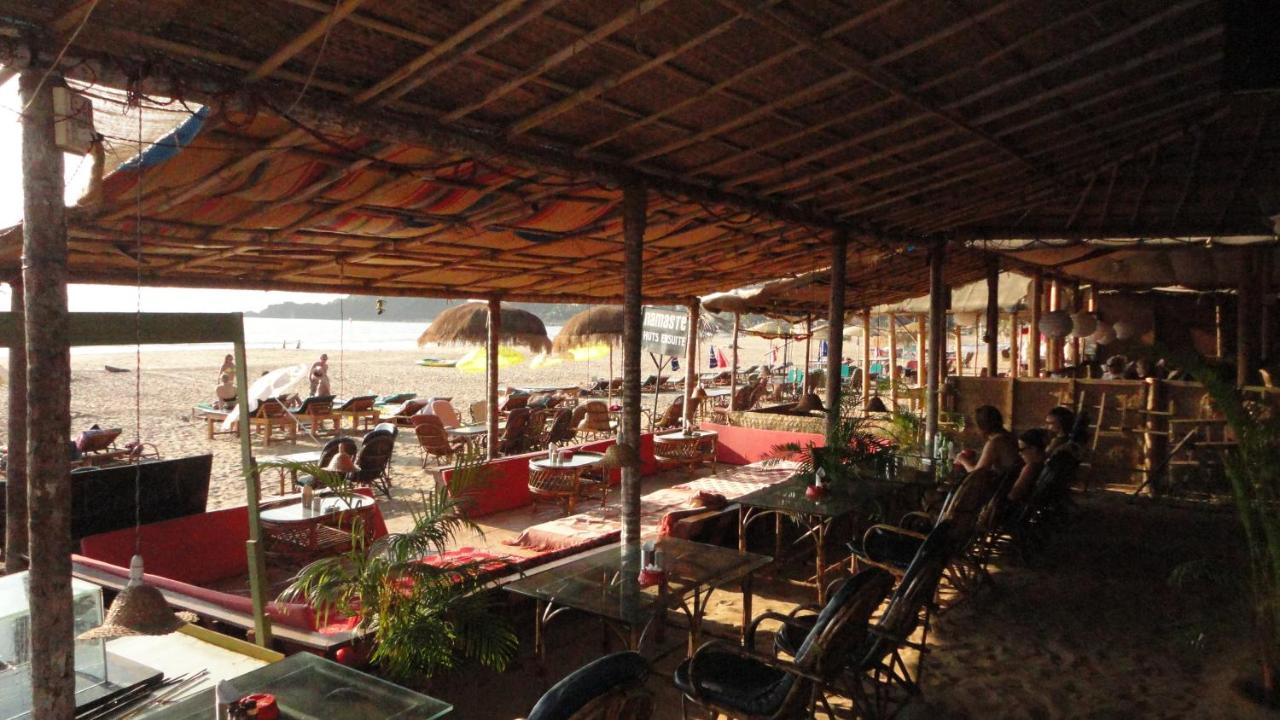 Casa Fiesta Sea Front Beach Huts Patnem Beach Exterior photo